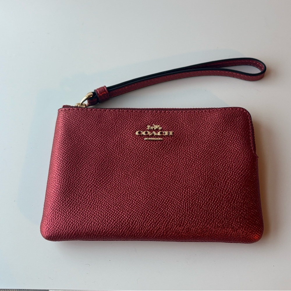 Boxed Coach Leather Metallic Wristlet with Strap Red Berry NEW